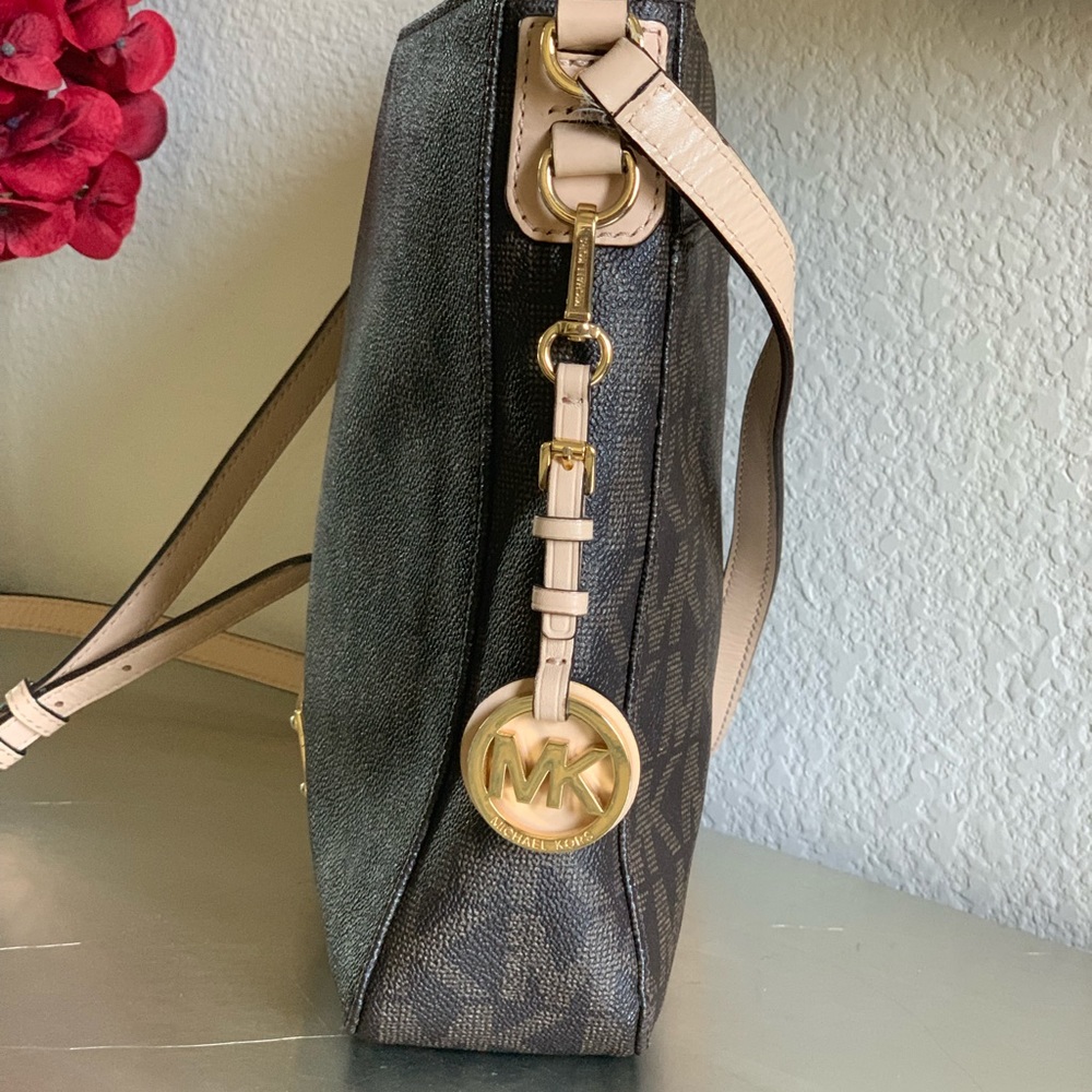 Michael Kors Crossbody Handbag